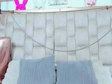 Freechat amycortes on Chaturbate