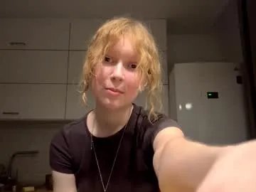 Freechat anglelazich on Chaturbate