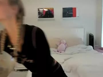 ariah_is_blonde on Chaturbate 