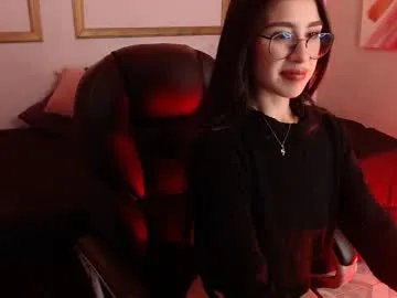 ariannaajames on Chaturbate 