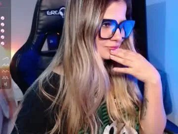 Freechat avrill_morgan on Chaturbate