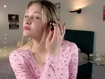 Private baby_ruth on Chaturbate
