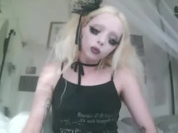 Freechat bl0odsyring3 on Chaturbate