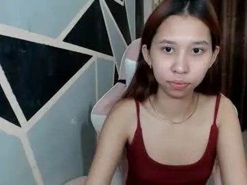 Freechat charming_lexi on Chaturbate
