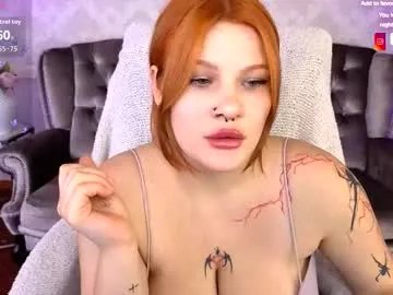Group clumsy_nana on Chaturbate