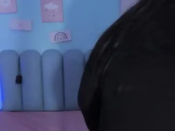 Freechat curvy_rousi on Chaturbate