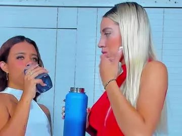 Freechat cuteanddesesperate on Chaturbate