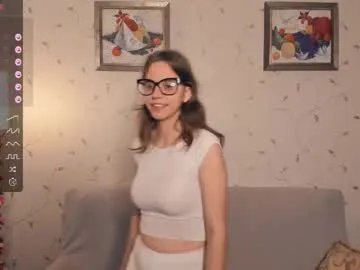 Freechat cutefluffy on Chaturbate