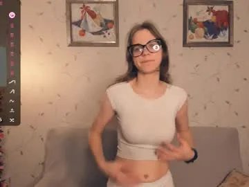 Freechat cutefluffy on Chaturbate
