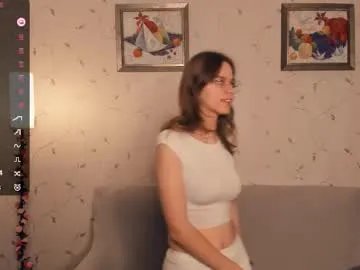 Freechat cutefluffy on Chaturbate