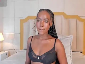 Freechat dakotawangi on Chaturbate