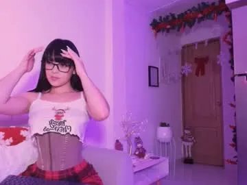 dannahyde on Chaturbate