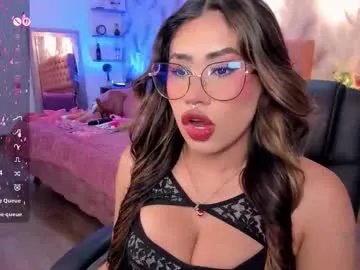 Freechat eveline_figeroa on Chaturbate