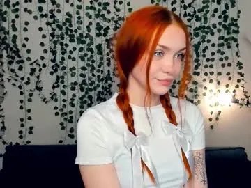 Freechat foxy_blush on Chaturbate