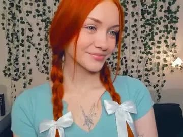 Freechat foxy_blush on Chaturbate
