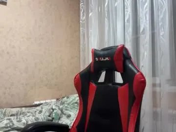 Freechat golden_flash on Chaturbate