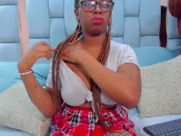 Freechat hazel_lanee on Chaturbate