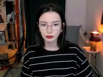 Freechat julietaromaniss on Chaturbate