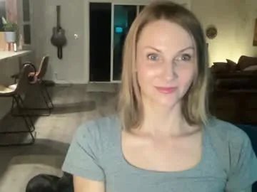 Freechat kaileeshy on Chaturbate