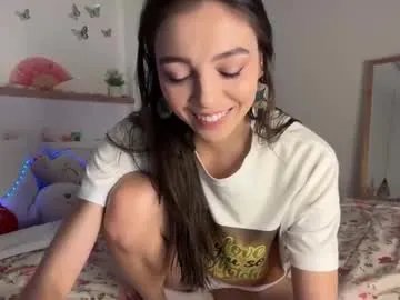 Freechat keirasworld on Chaturbate