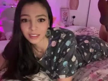 Freechat keirasworld on Chaturbate