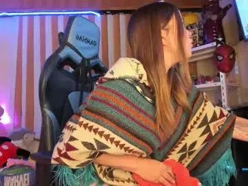 Freechat kloelamaravilla18 on Chaturbate