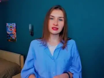Freechat kristynhoughland on Chaturbate