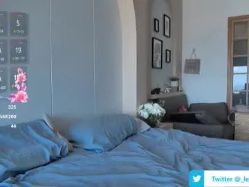 Freechat leediseeeex on Chaturbate