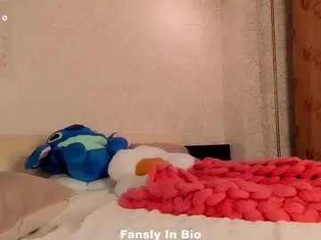 Freechat lipswithsweetonthem on Chaturbate