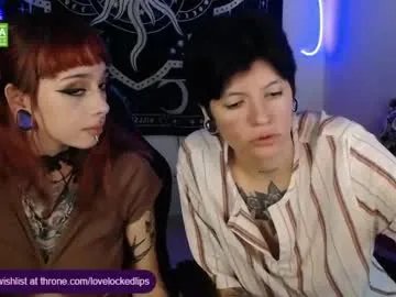 Freechat lovelockedlips on Chaturbate