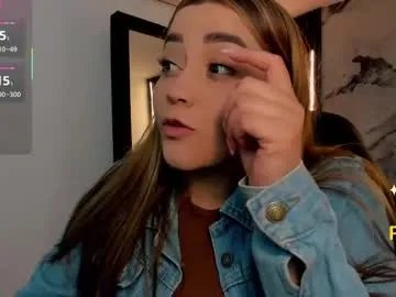 Freechat lucia_star_ on Chaturbate