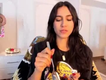 Freechat luciana_roa on Chaturbate