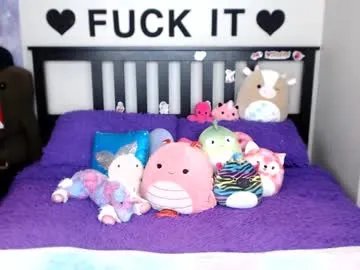 Private mackenziewolfe on Chaturbate