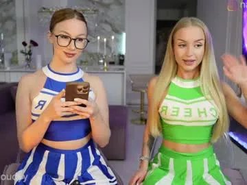 Freechat mia_cloudy on Chaturbate