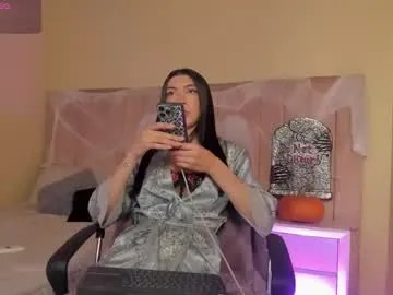 Freechat mia_mtnz02 on Chaturbate