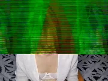 Freechat micasulejmanovski on Chaturbate