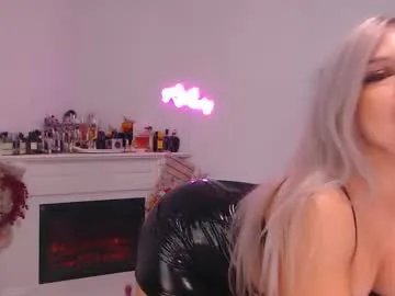 Group missycrystal on Chaturbate