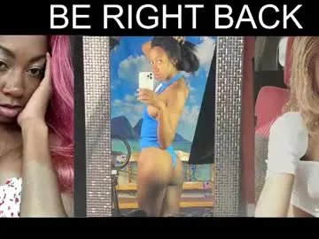 Freechat mocha_ on Chaturbate