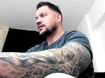 musclemonster31 — JERK MY COCK AND CUM ALL OVER MY MUSCLES [2000 tokens remaining]