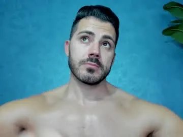 Freechat muscularmaster on Chaturbate