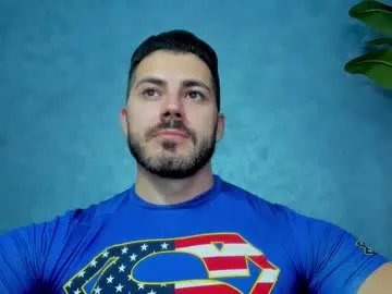 Freechat muscularmaster on Chaturbate