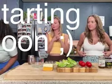 Freechat nakedbakers on Chaturbate