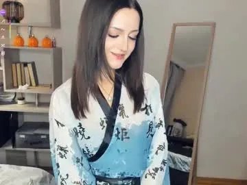 neldaestey on Chaturbate