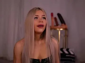 Freechat nickybennz on Chaturbate