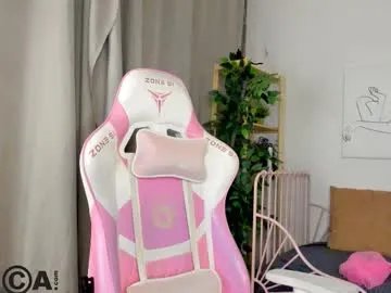 Freechat nicole_charm on Chaturbate