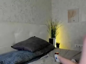 Freechat nicole_charm on Chaturbate