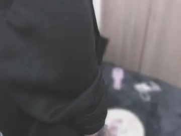 Freechat nikkiramone on Chaturbate