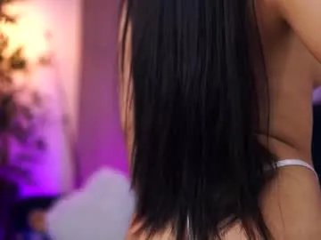 Freechat ninasolenne on Chaturbate