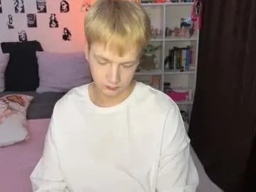 Freechat olivertasty on Chaturbate