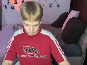 Freechat olivertasty on Chaturbate